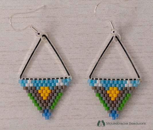 Beaded Kaslo Sunrise Brick Stitch Earrings